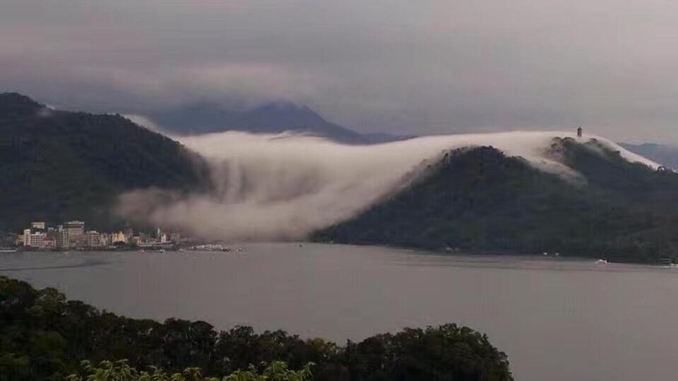 Sun Moon Lake B&B Yuchi Exteriör bild